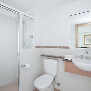 One-Bedroom King Suite